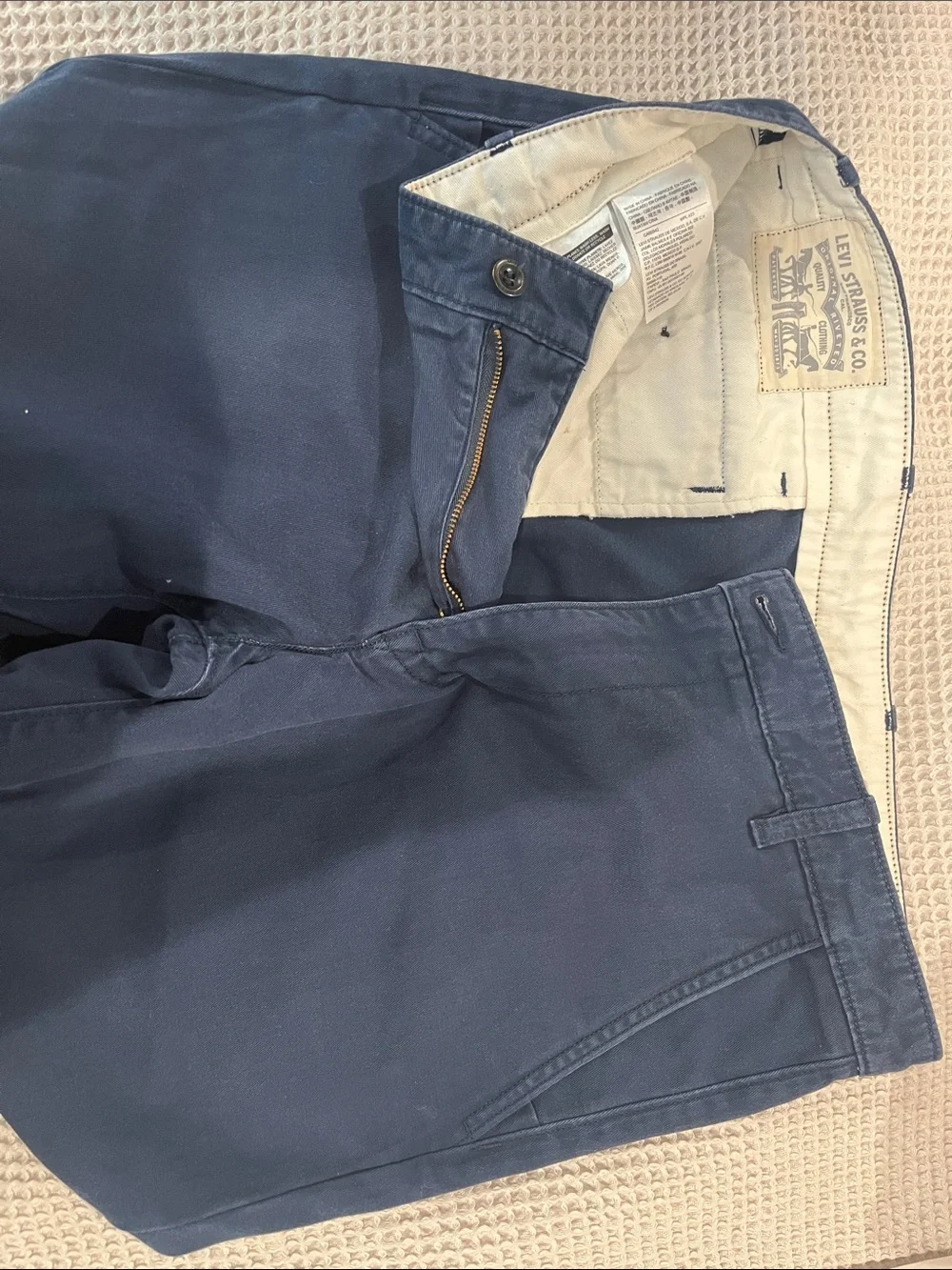 Levi's Navy Cotton Chino Pants